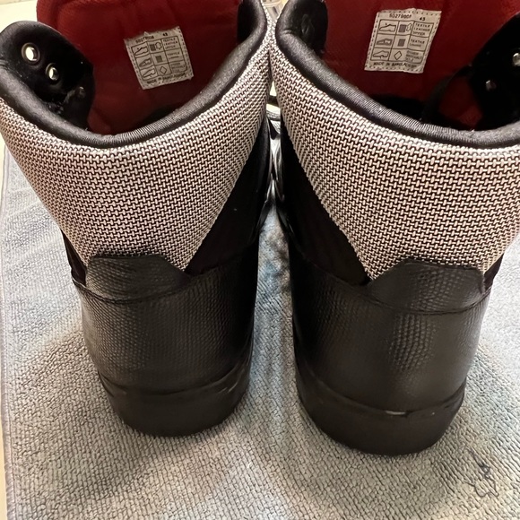 Men’s Hugo boss high tops - Picture 3 of 7